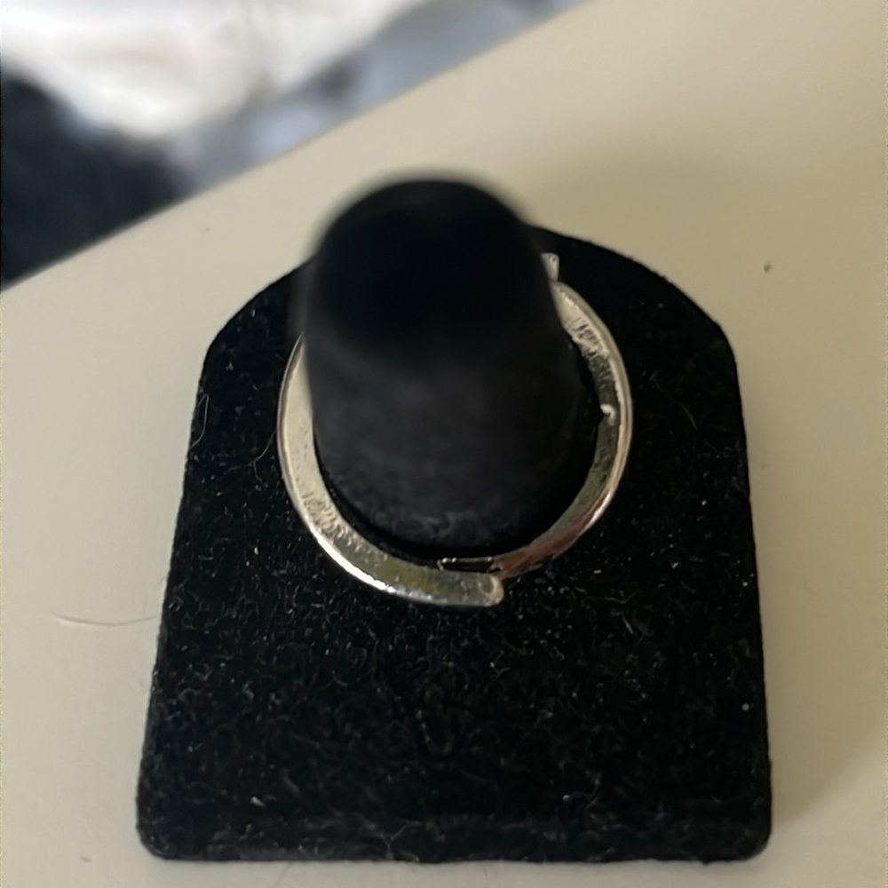HELLO KITTY OPEN ADJUSTABLE RING-NWT - Picture 4 of 6